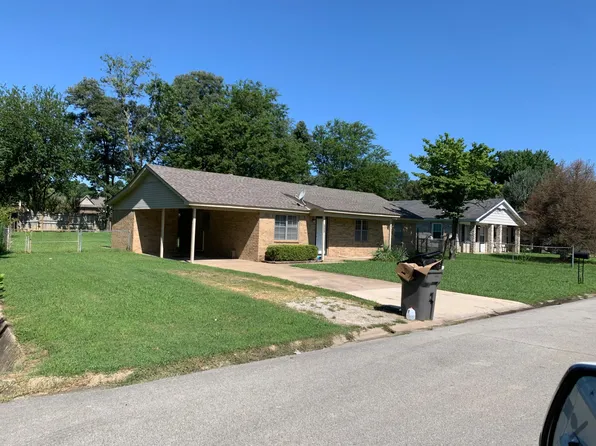 1402 Kimberly Dr, Paragould, AR 72450