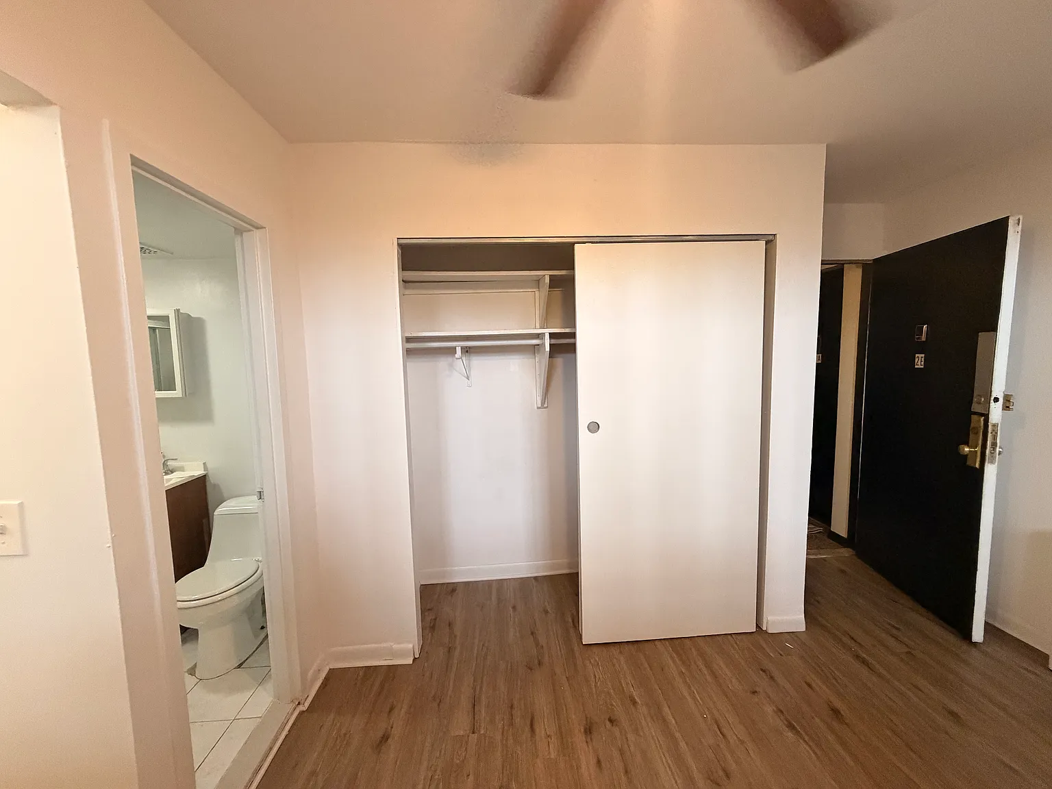 Studio, $1,750 — Photo 3