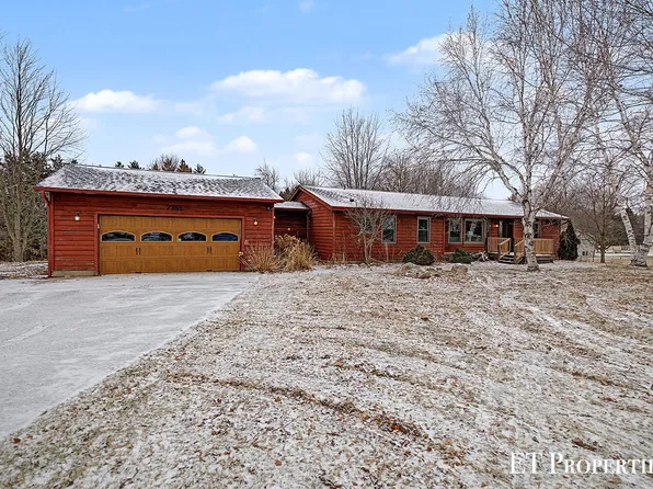 7291 County Farm Rd, Greenville, MI 48838