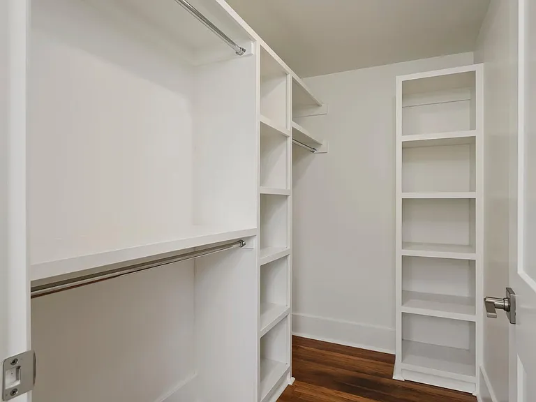 3513 Gillham Rd #1S — Photo 7