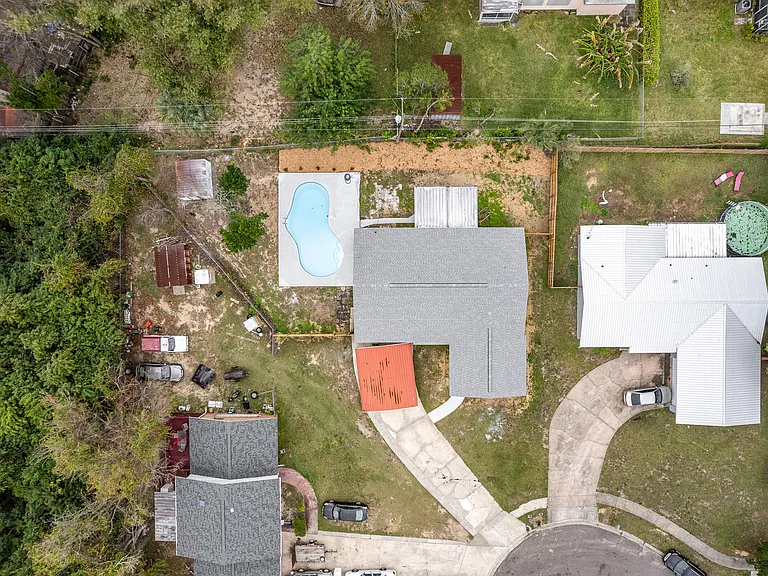 1650 Leach Cir — Photo 26