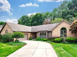 16290 Oak Hill Blvd, Granger, IN