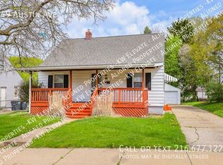 949 Austin Ave, Akron, OH 44306