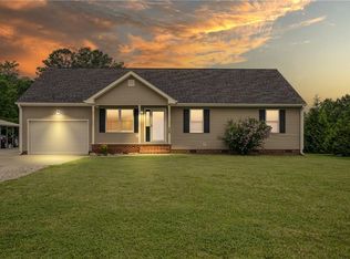 734 Gallbush Rd, Chesapeake, VA 23322