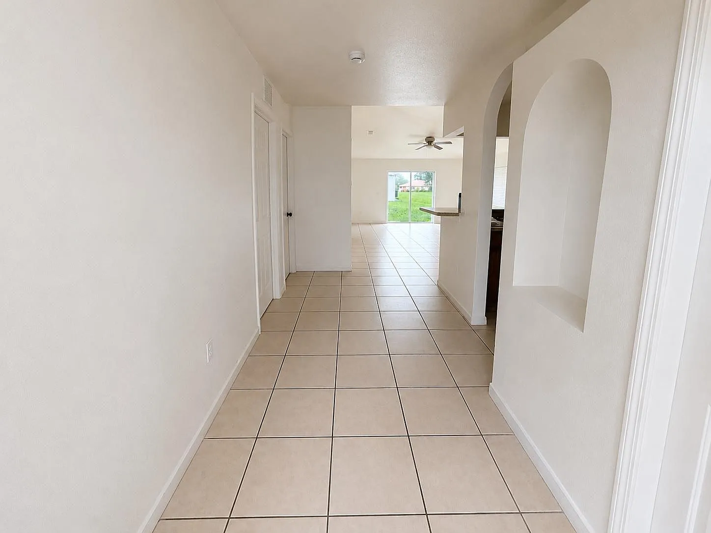 2 bed, 1140 sqft, $1,500 — Photo 1