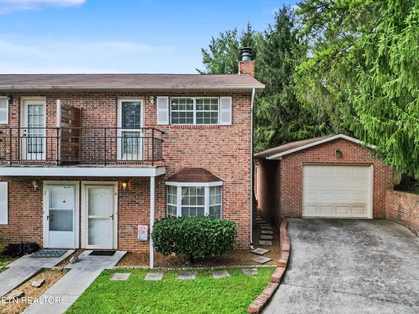 4 Eleven Estates Dr, Lenoir City, TN 37772
