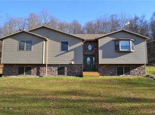 452 White Rd, Normalville, PA 15469