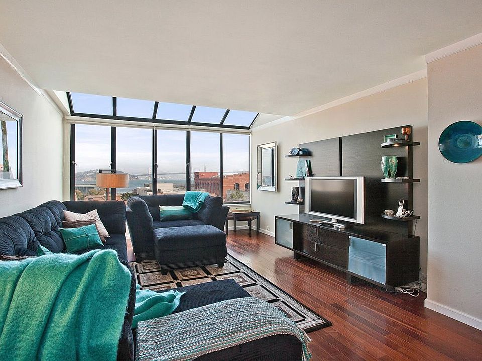 1st image of 152 Lombard St APT 604