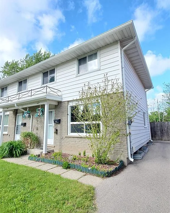 114 Lillian Dr #B