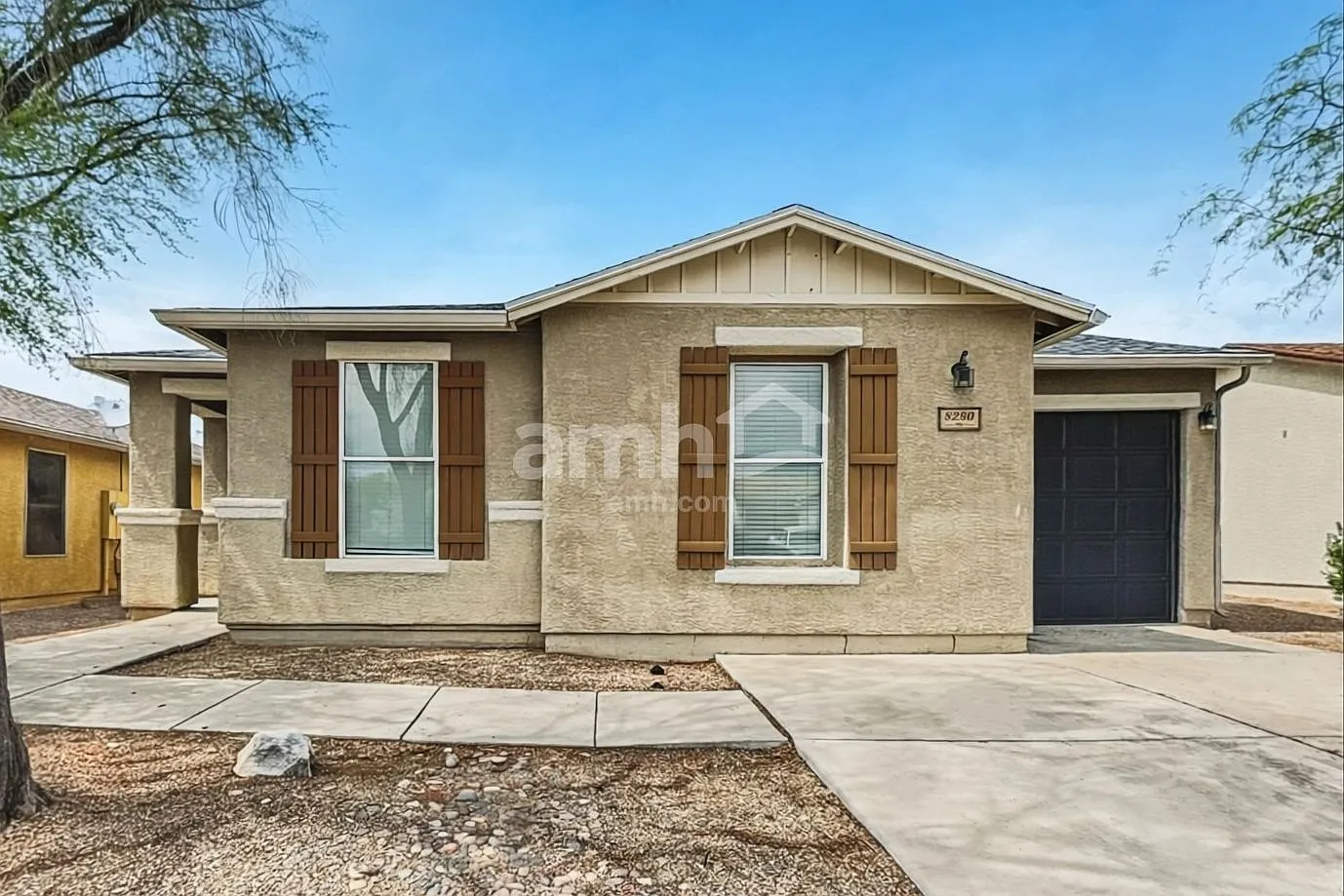 4 bed, 2.0 bath, 1602 sqft, $1,810 — Photo 1