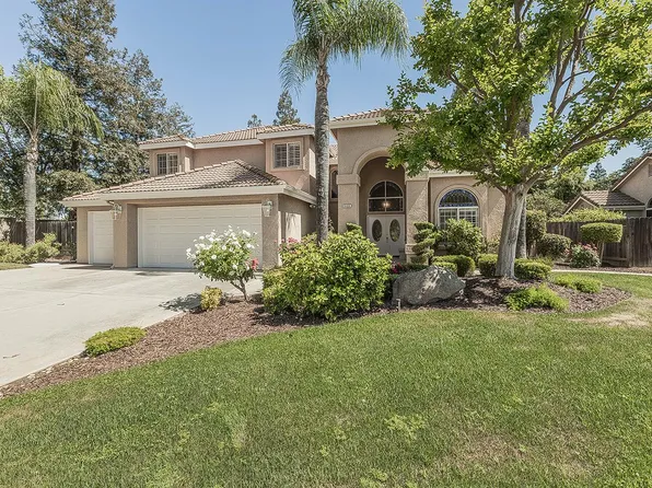 8466 N Dearing Ave, Fresno, CA 93720