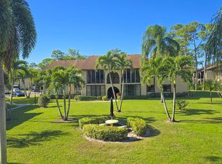 222 Pine Hov Cir #2B, Lake Worth, FL 33463