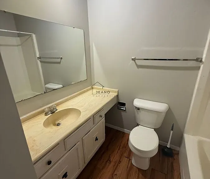 3417 W Baskin Ridge Ct #6 — Photo 5