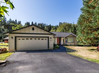 10240 Lakeview Dr, Birkenfeld, OR 97016