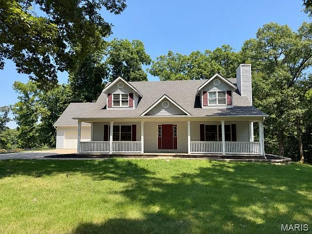 1st image of 10 Isaac Dr