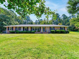 605 Gum Branch Rd, Charlotte, NC 28214