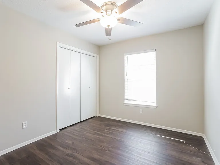 10318 Bushy Creek Dr — Photo 11