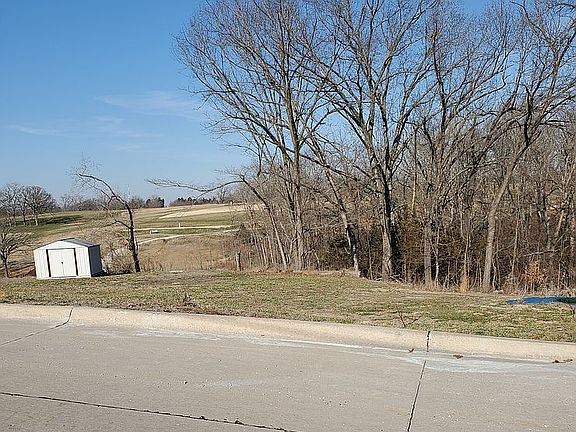3rd image of 1828 Mississippi St