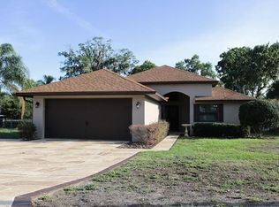 3406 Spooner Dr, Plant City, FL 33563