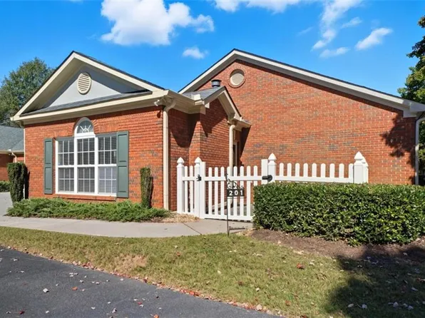 119 Holiday Rd Unit 201, Buford, GA 30518