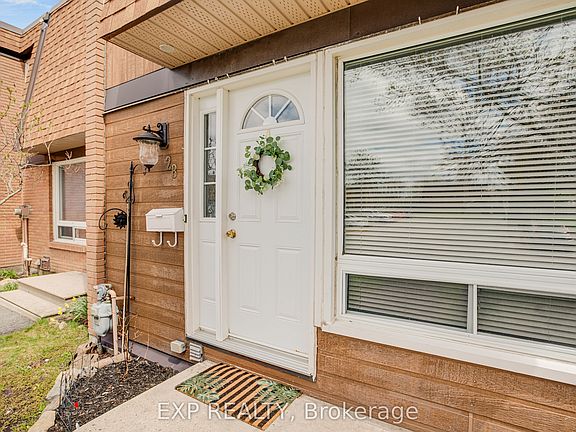 3rd image of 3565 Downpatrick Rd #28