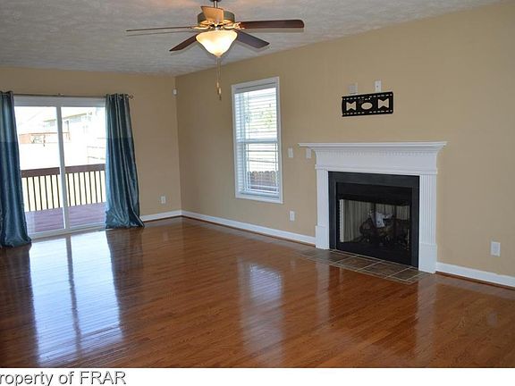 3rd image of 26 Eisenhower Ct
