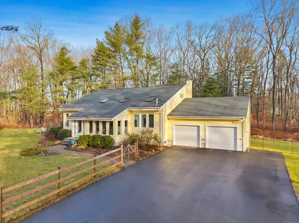 230 Cow Hill Road, Clinton, CT 06413