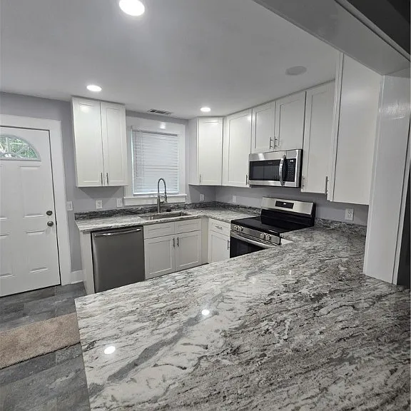 2209 Mississippi Ave — Photo 3