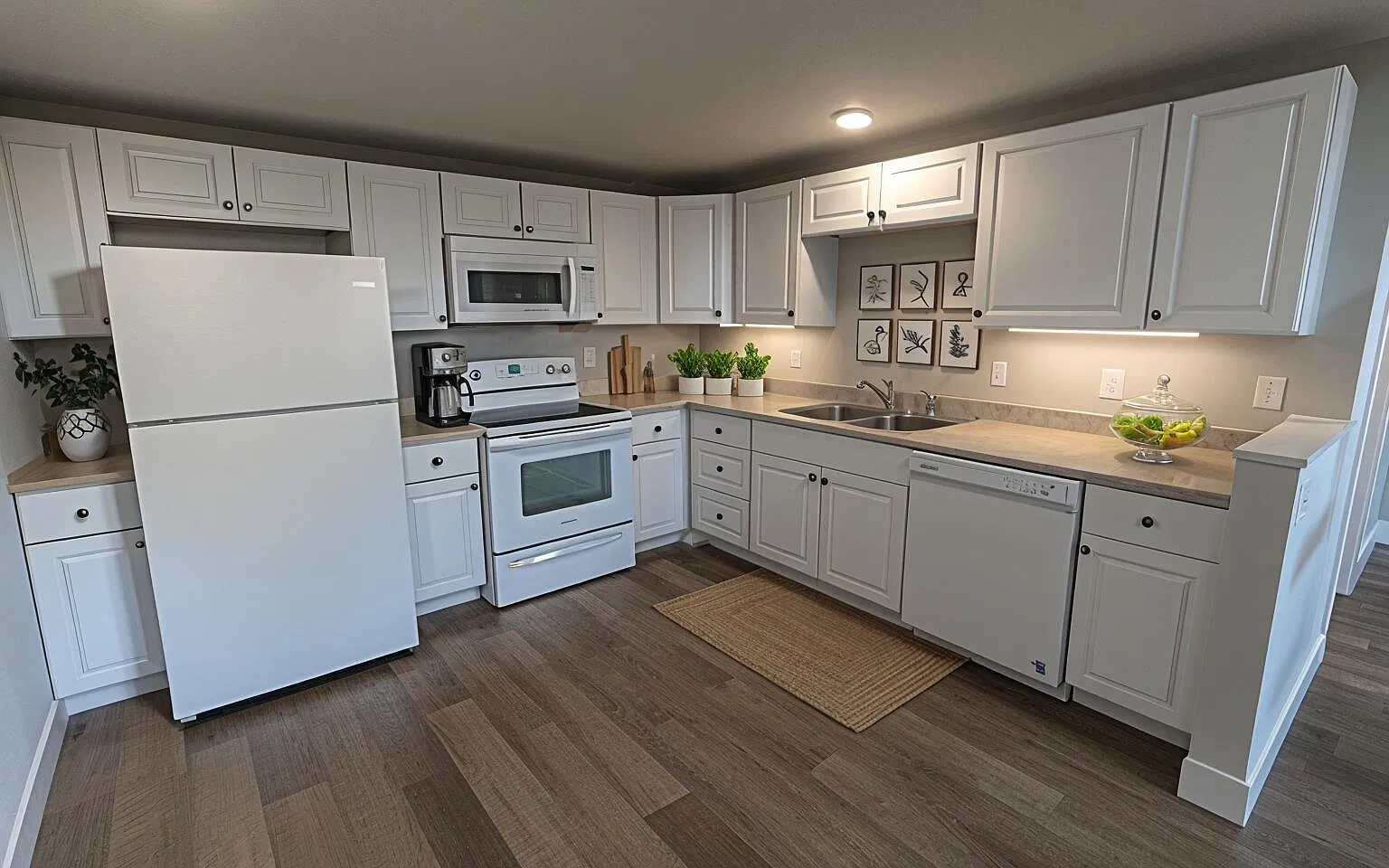 1 bed, 1.0 bath, 685 sqft, $995 — Photo 4