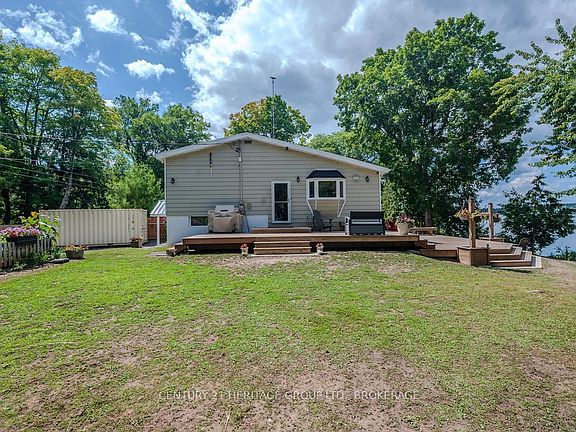 4th image of 1127 Perry Ln