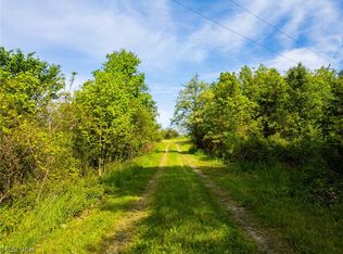 5123 School House Rd, Frazeysburg, OH 43822