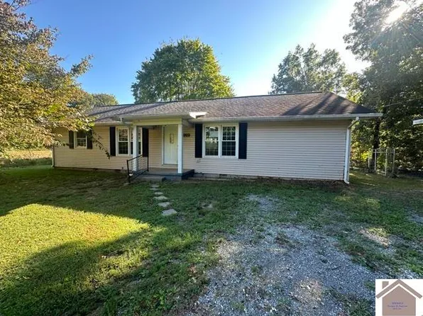 320 Jeff Davis Rd, Mayfield, KY 42066