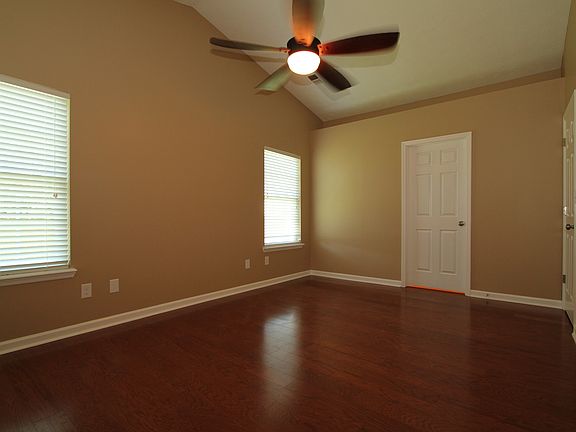 5th image of 2904 Green Pine Ct