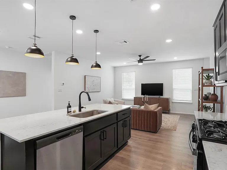 147 Heather Glen Way — Photo 10