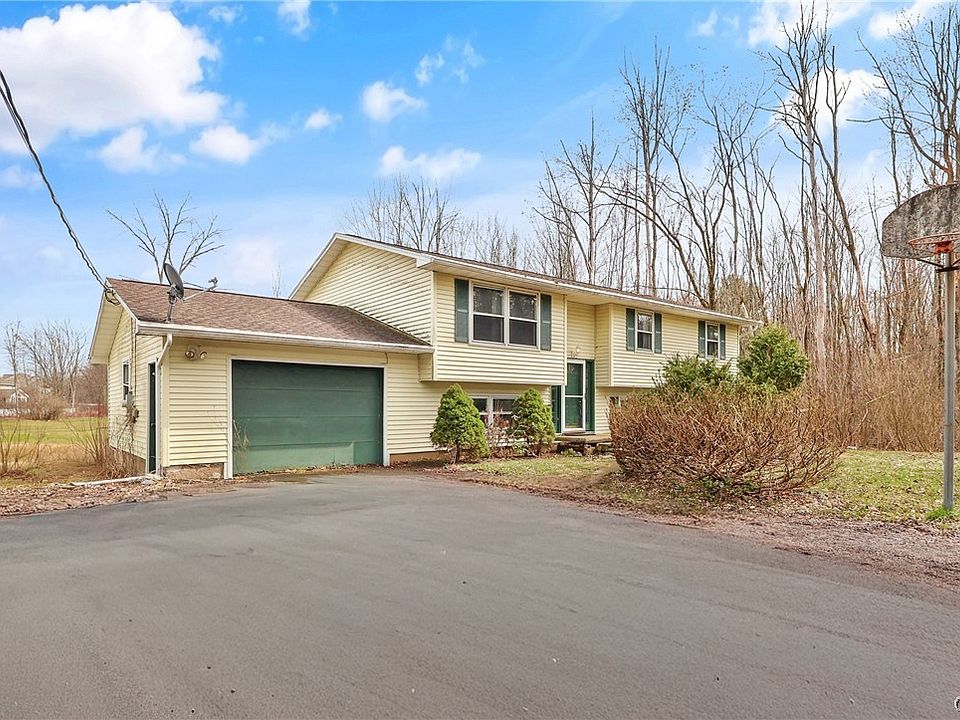 1st image of 9446 Bear Springs Rd