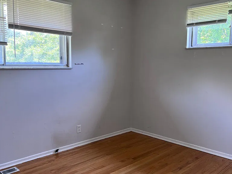 412 Evergreen Dr #412 — Photo 6