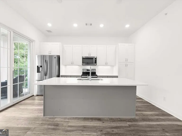 205 Devore Rd — Photo 18