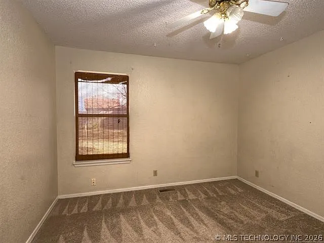 3101 S Poplar Ave — Photo 21