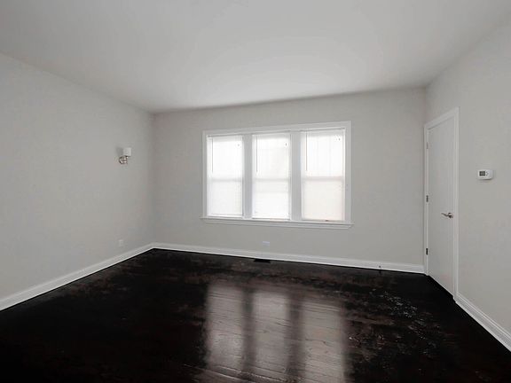 4th image of 1540 W Waveland Ave #3
