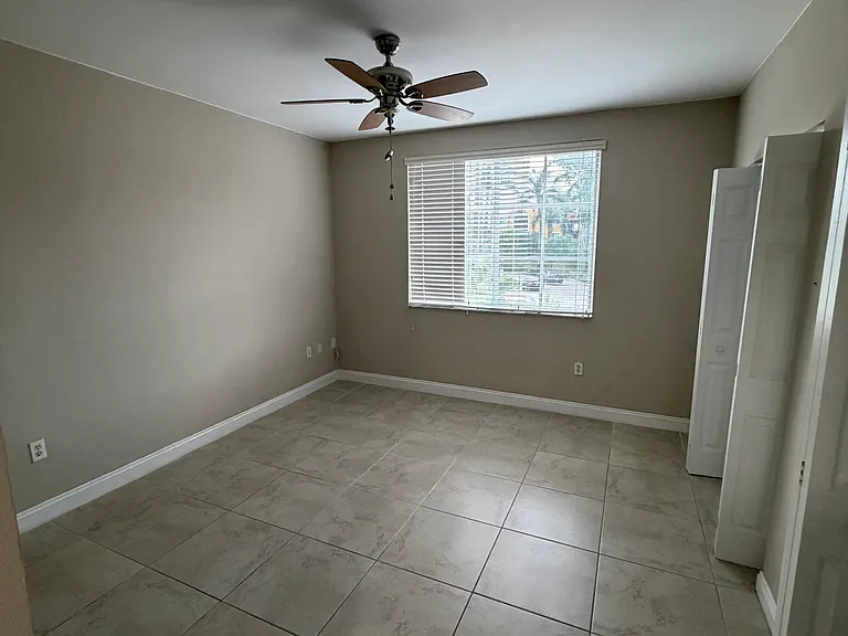 2440 E Preserve Way #207 — Photo 12