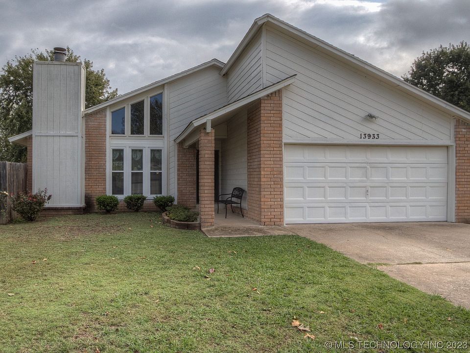 1st image of 13933 S Hickory Pl
