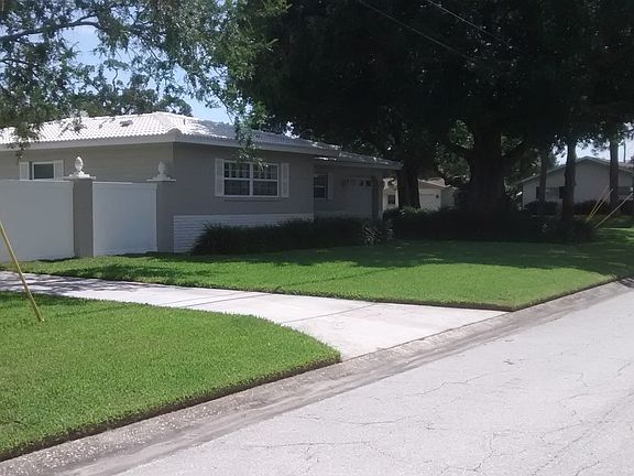 3rd image of 190 92nd Ave N