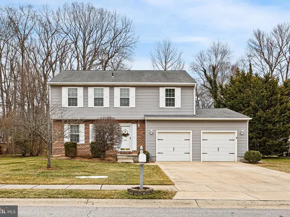 465 Granger Dr, Bear, DE 19701