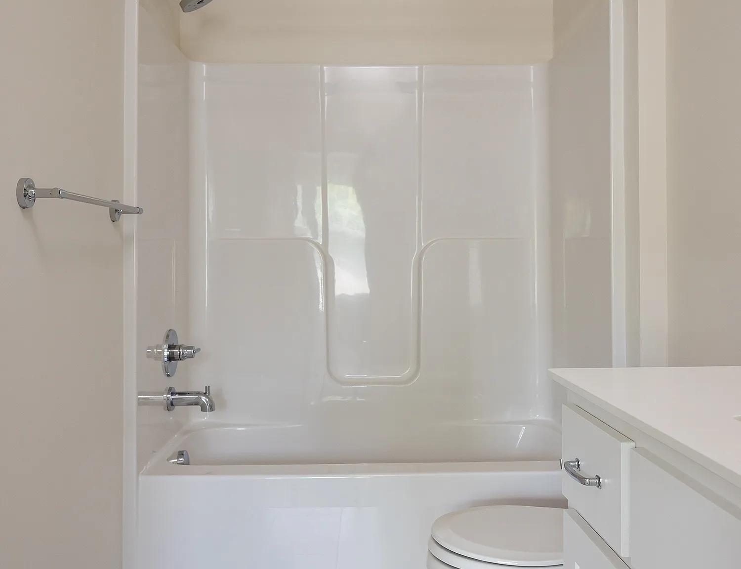 2 bed, 2.5 bath, 1331 sqft, $2,800 — Photo 3