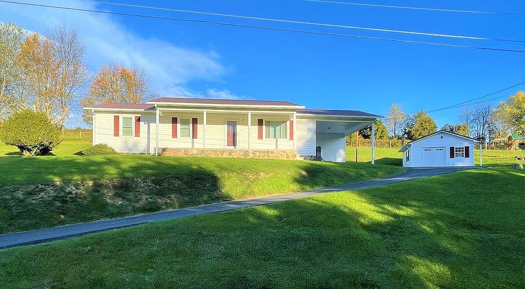 136 Evas Walk, Pounding Mill, VA 24637 Zillow