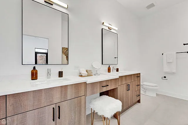 1606 W Hastings St #301 — Photo 11