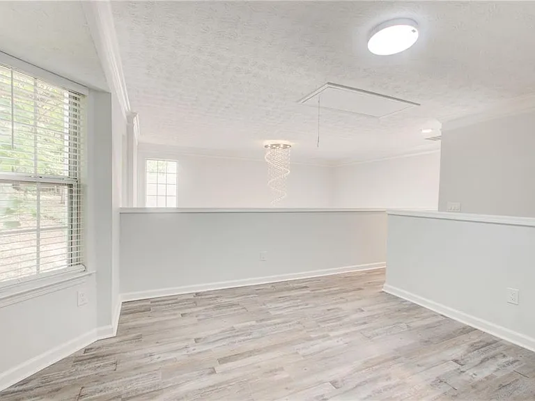 2470 Stonegate Dr NW — Photo 22