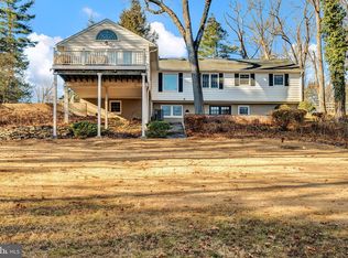 18 Forrest Blend Dr, Titusville, NJ 08560