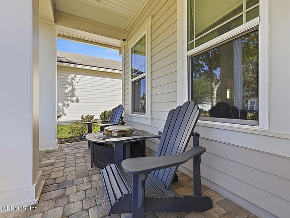 4th image of 151 SILVER PINE Drive