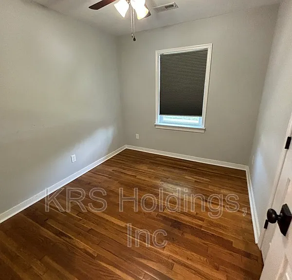 1406 N 32nd St — Photo 14